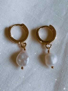Nicolette Earrings